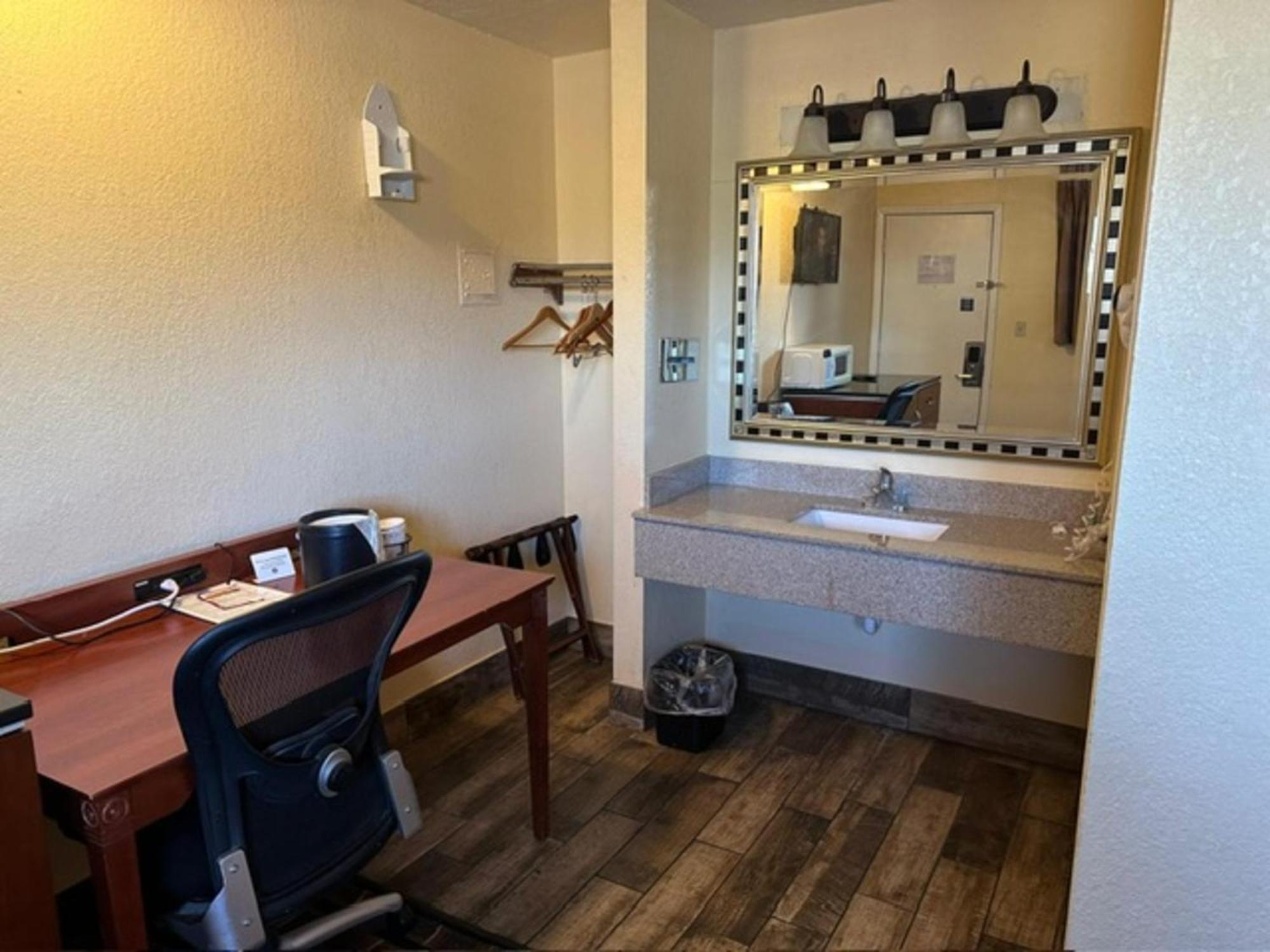 Stay Inn By Oyo Near I 80 Lincoln West Extérieur photo