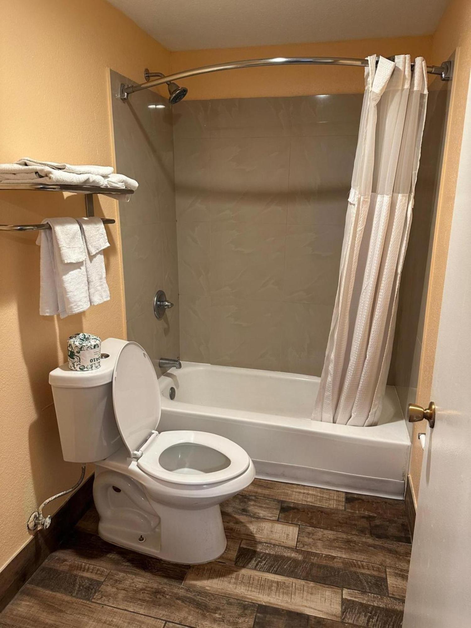 Stay Inn By Oyo Near I 80 Lincoln West Extérieur photo